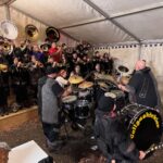 Ein gemütlicher Maskenball mit viel Guggenpower in Obfelden